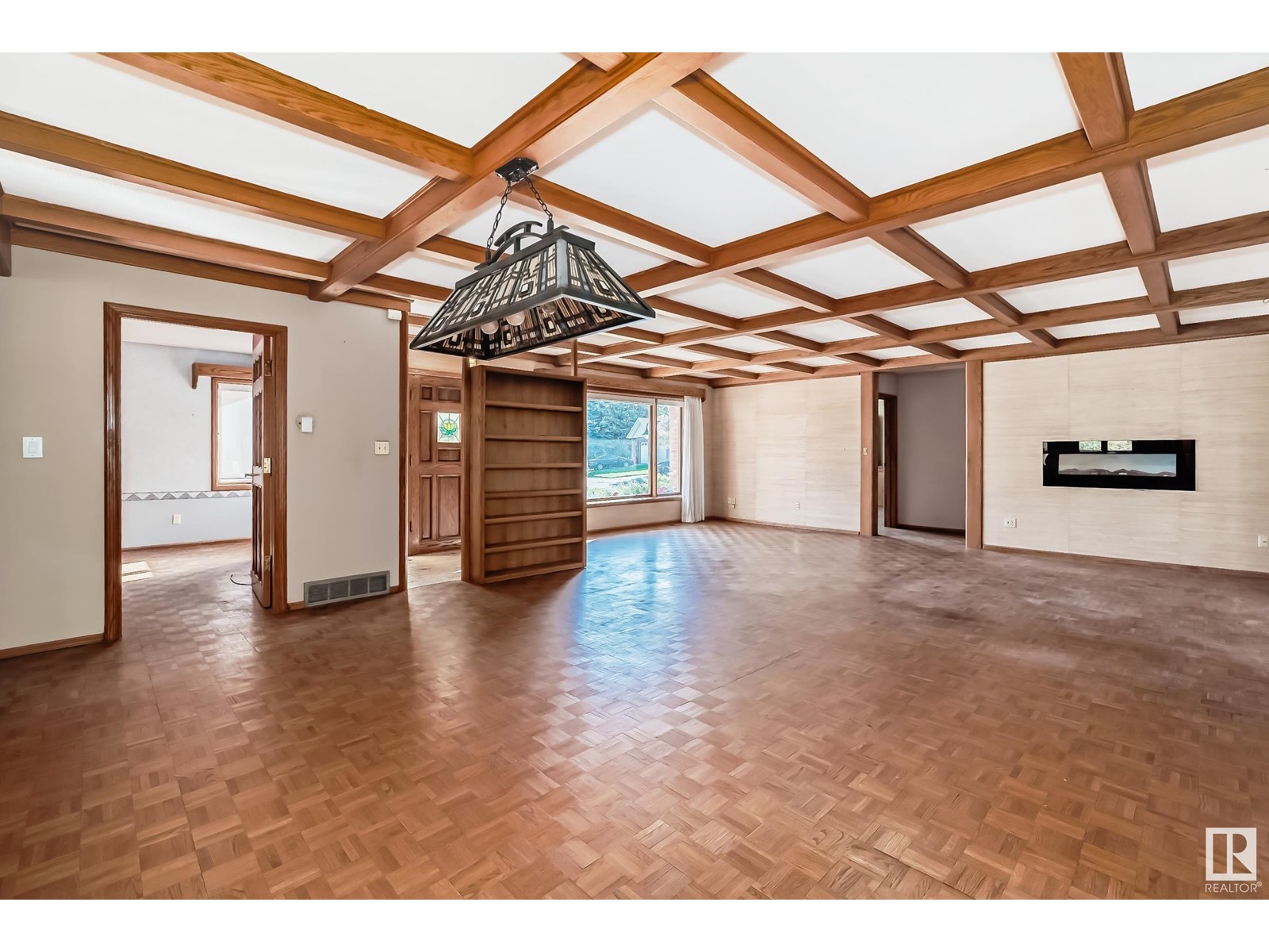 Property at 8 Morel CR image 1