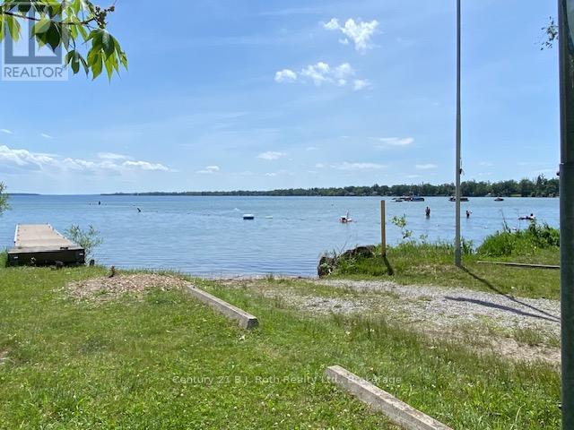 3031 Second Street, Severn (West Shore), Ontario  L3V 7A8 - Photo 24 - S12097628