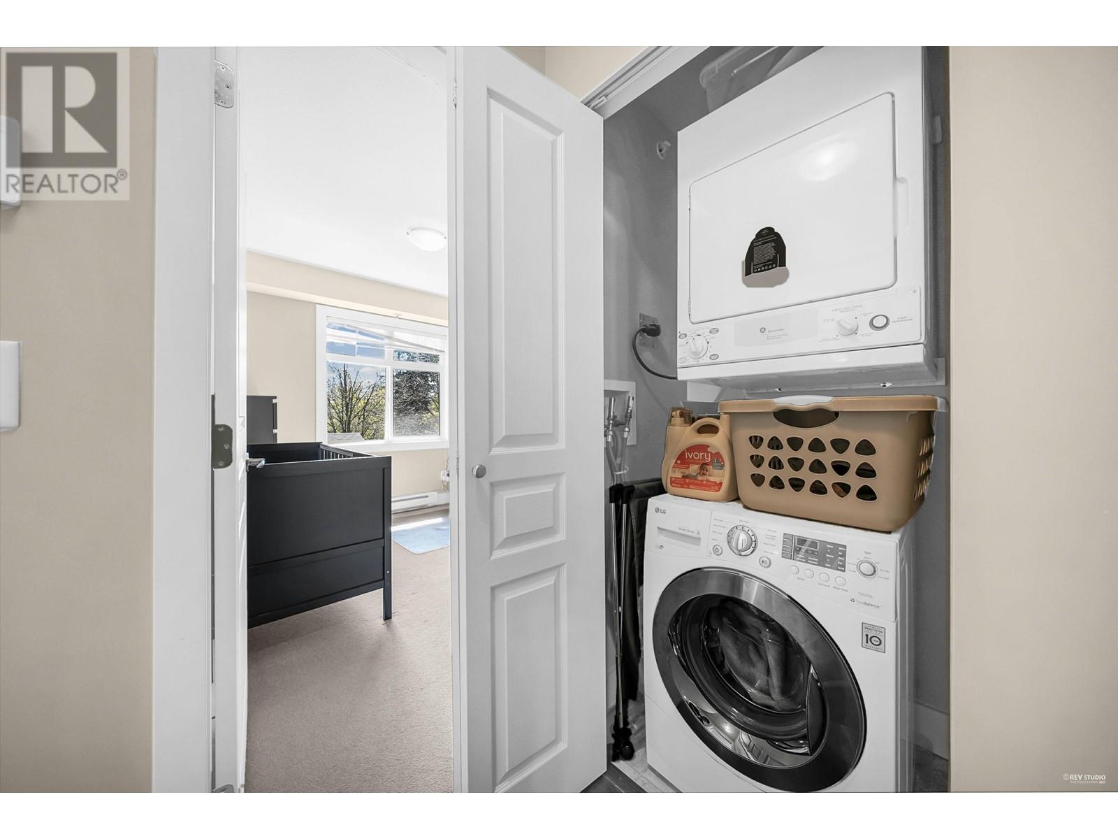 28 7428 Southwynde Avenue, Burnaby, British Columbia  V3N 0A1 - Photo 17 - R2993132