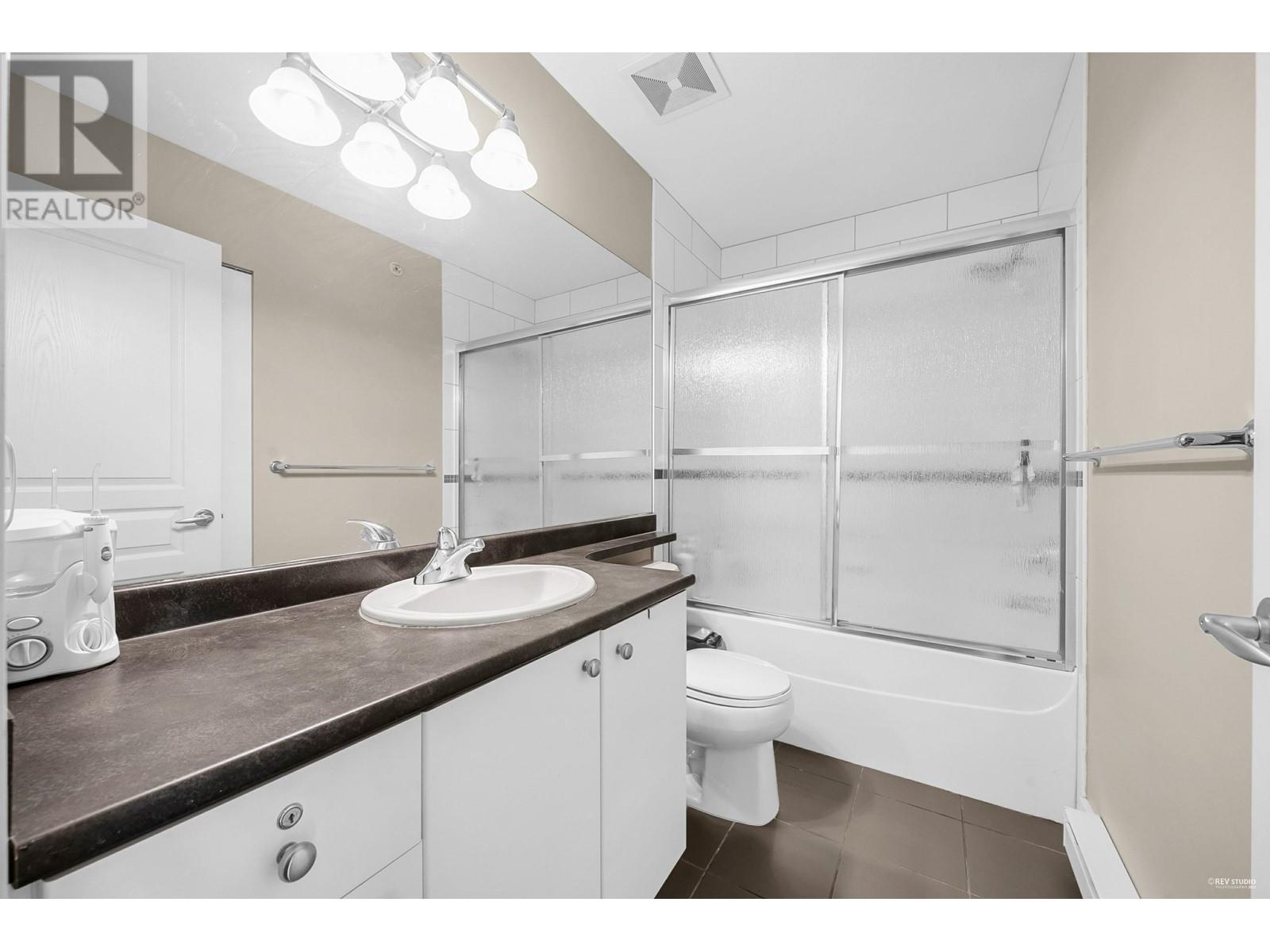 28 7428 Southwynde Avenue, Burnaby, British Columbia  V3N 0A1 - Photo 16 - R2993132