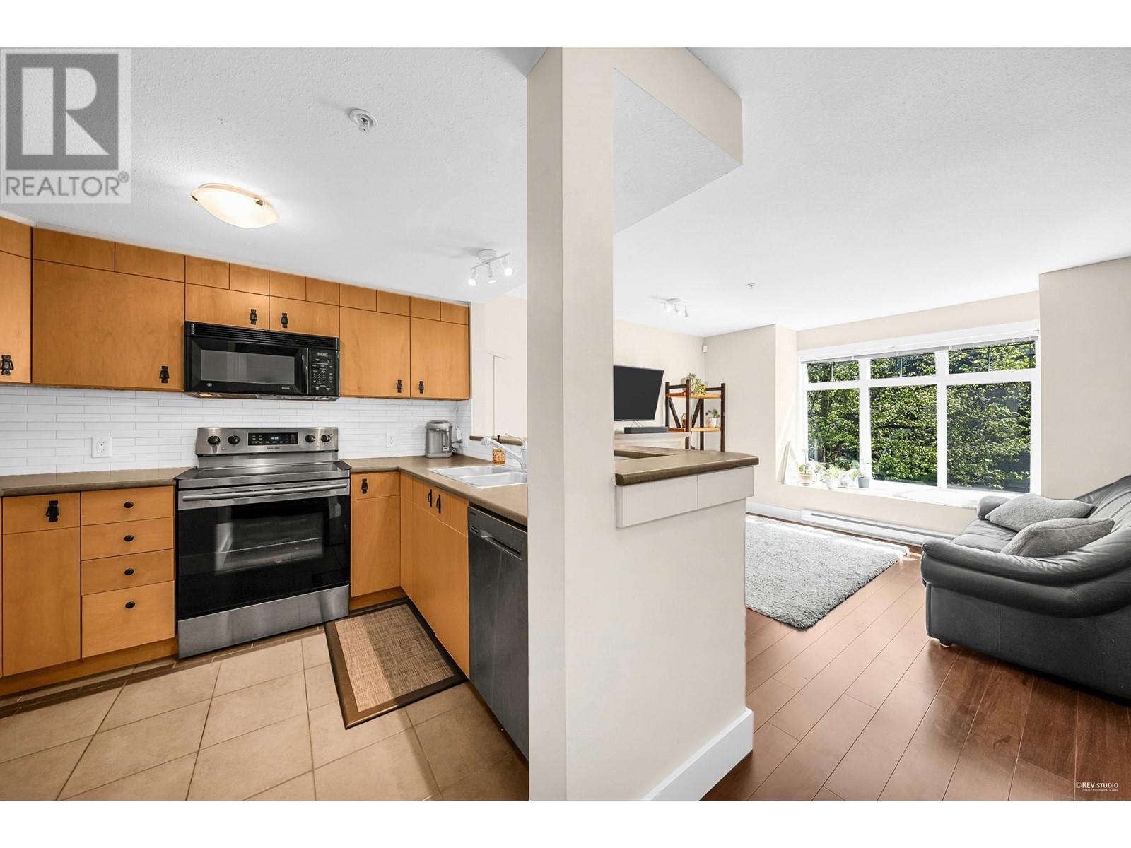 28 7428 Southwynde Avenue, Burnaby, British Columbia  V3N 0A1 - Photo 11 - R2993132
