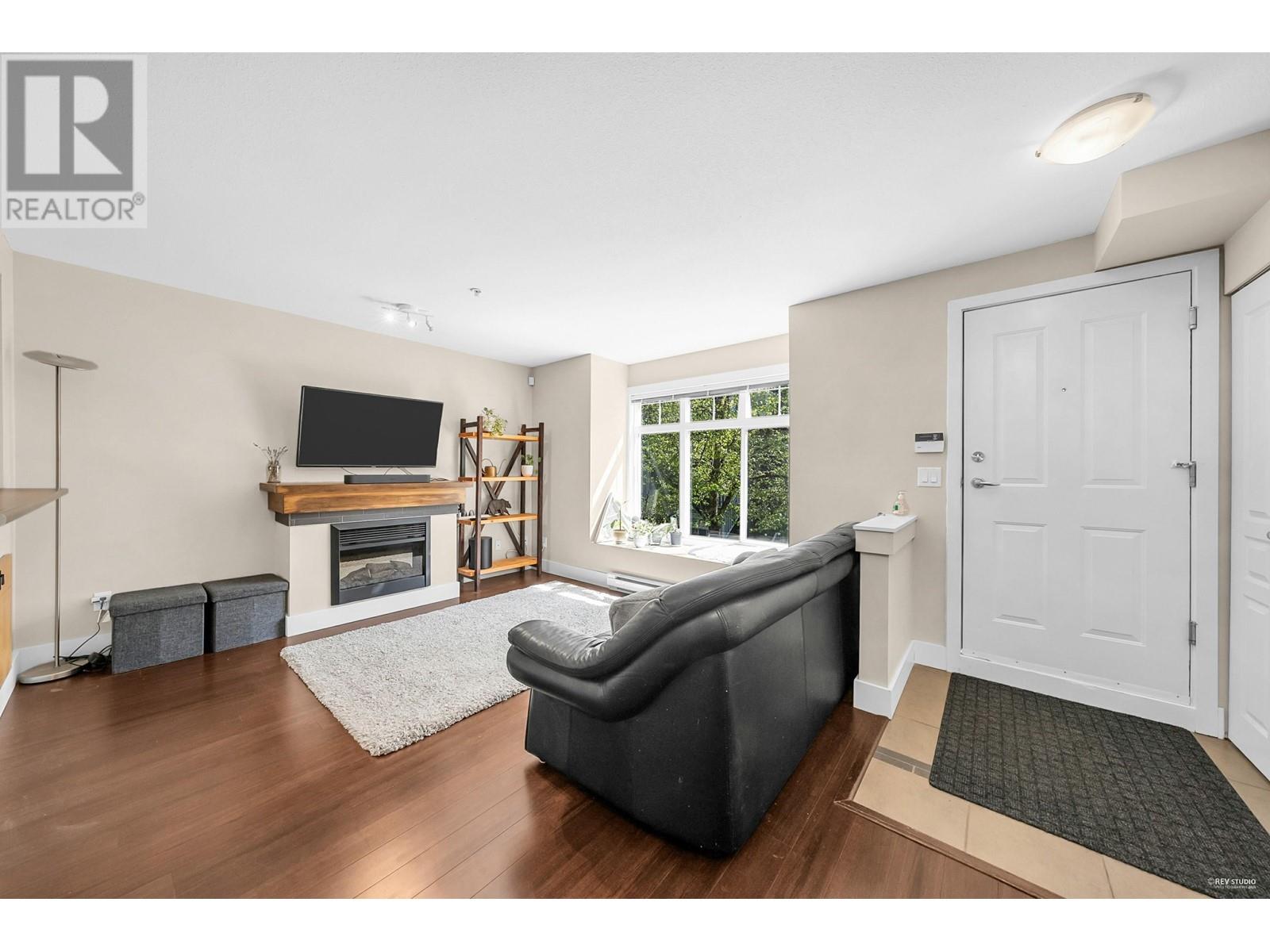 Property at 28 7428 SOUTHWYNDE AVENUE image 5