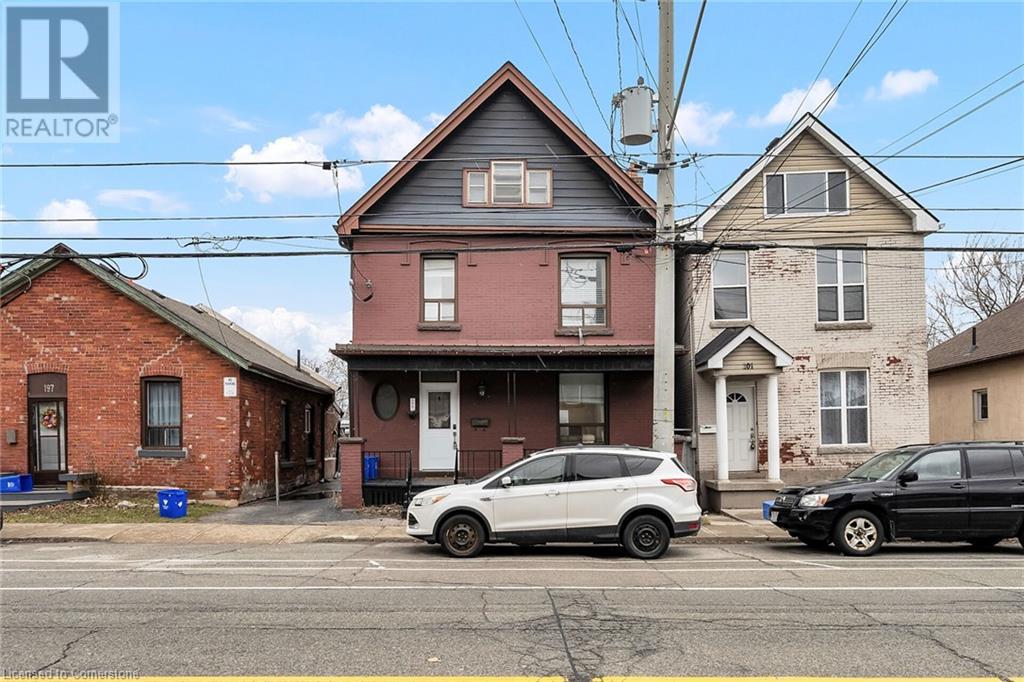 Property at 199 BAY Street N image 4