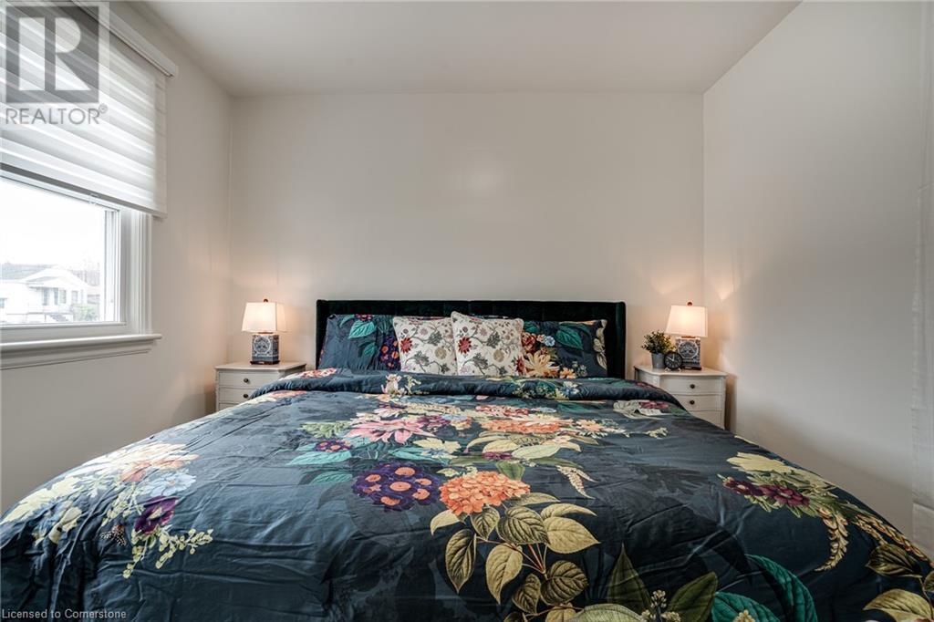 151 Corman Avenue, Stoney Creek, Ontario  L8G 3W5 - Photo 13 - 40712533