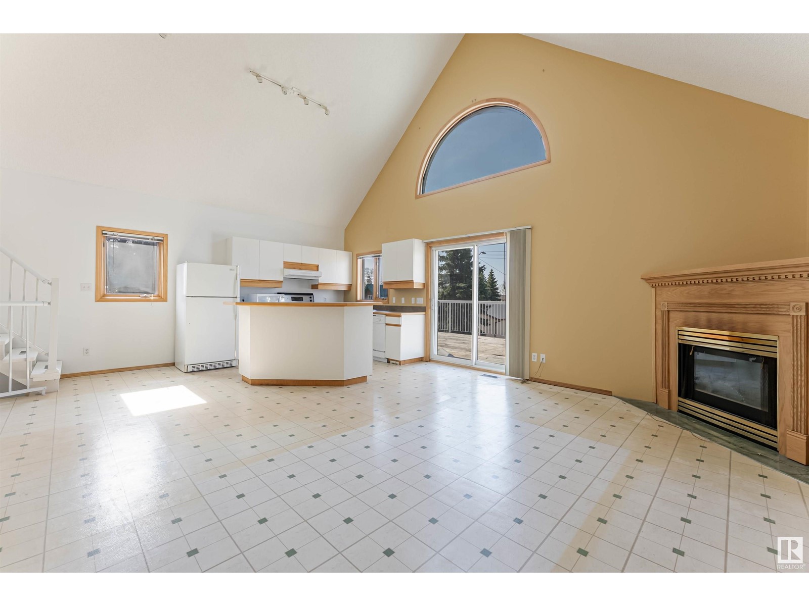 Property at C11 GOLDEN DAYS image 5