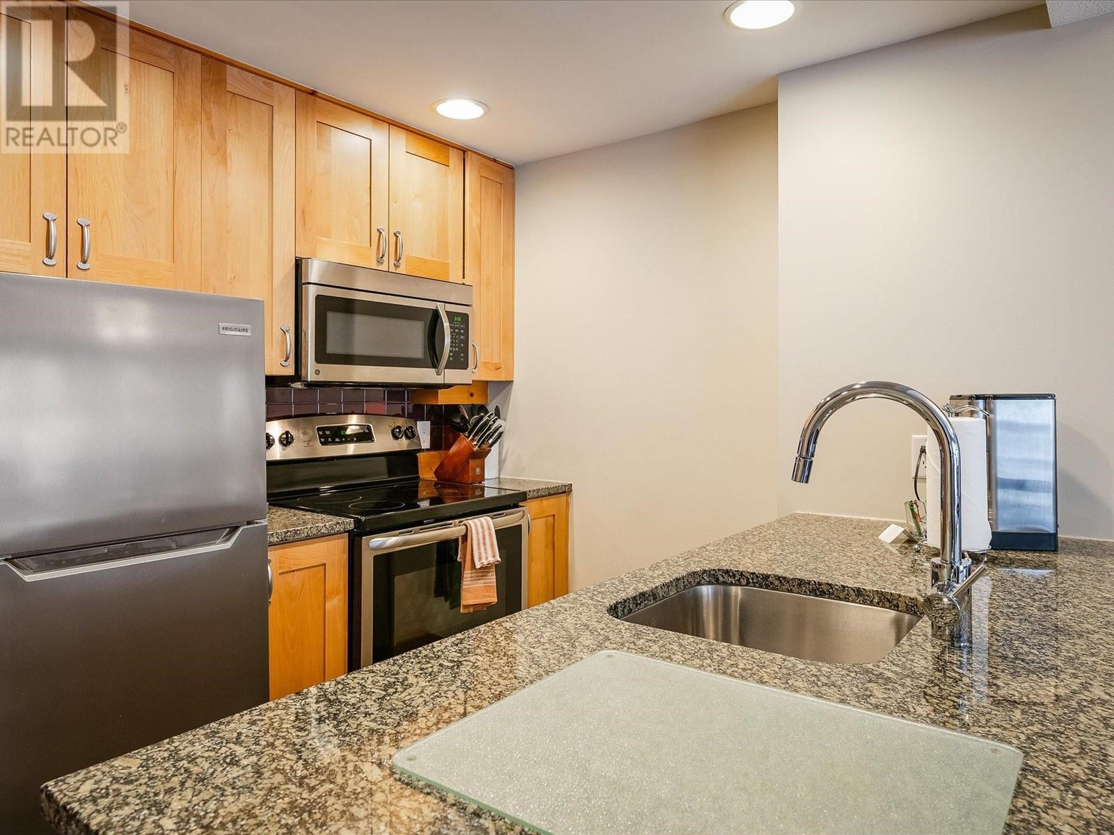 212d 2036 London Lane, Whistler, British Columbia  V8E 0N7 - Photo 11 - R2991042