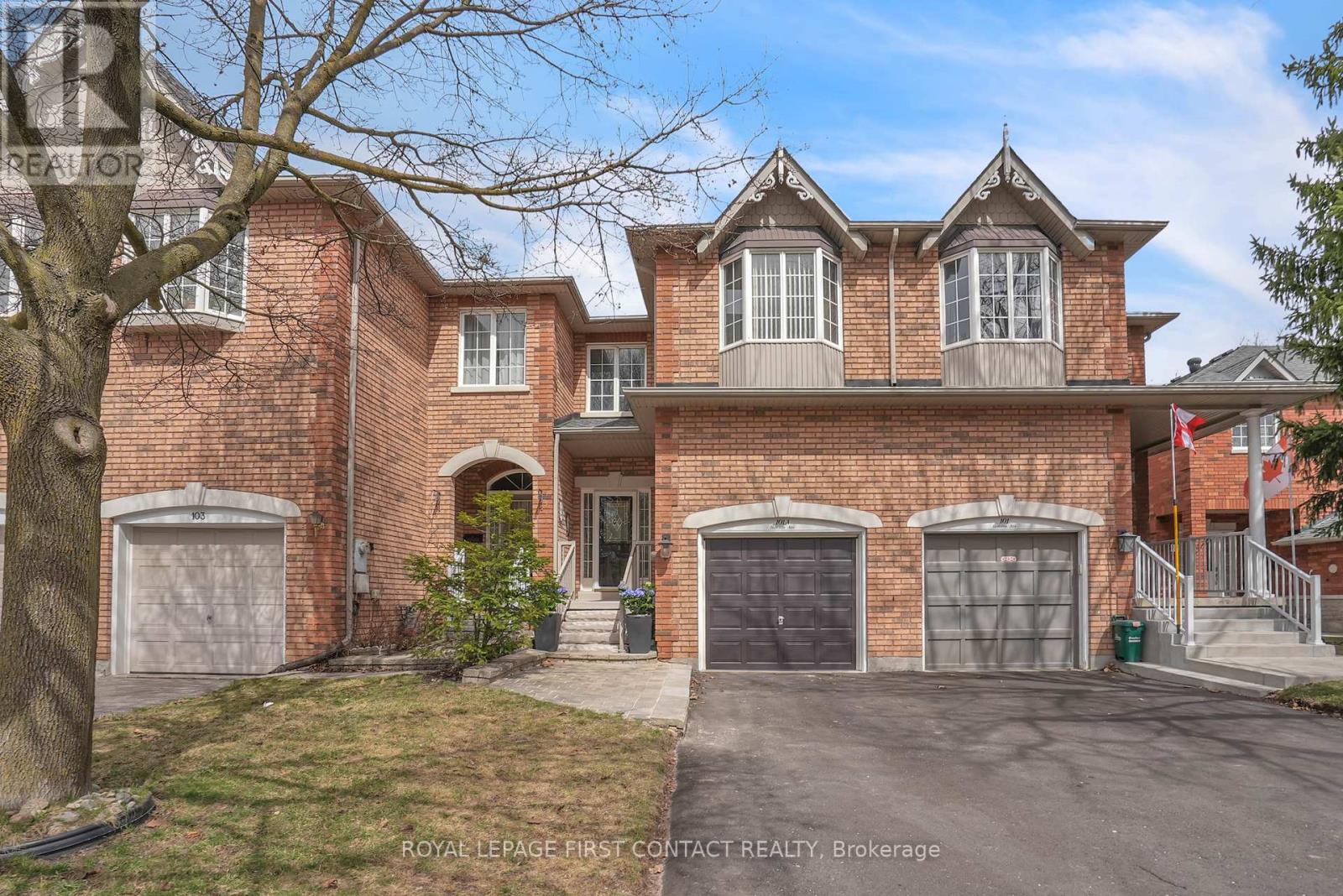 101a Benson Avenue, Richmond Hill, Ontario  L4C 4E5 - Photo 1 - N12105972
