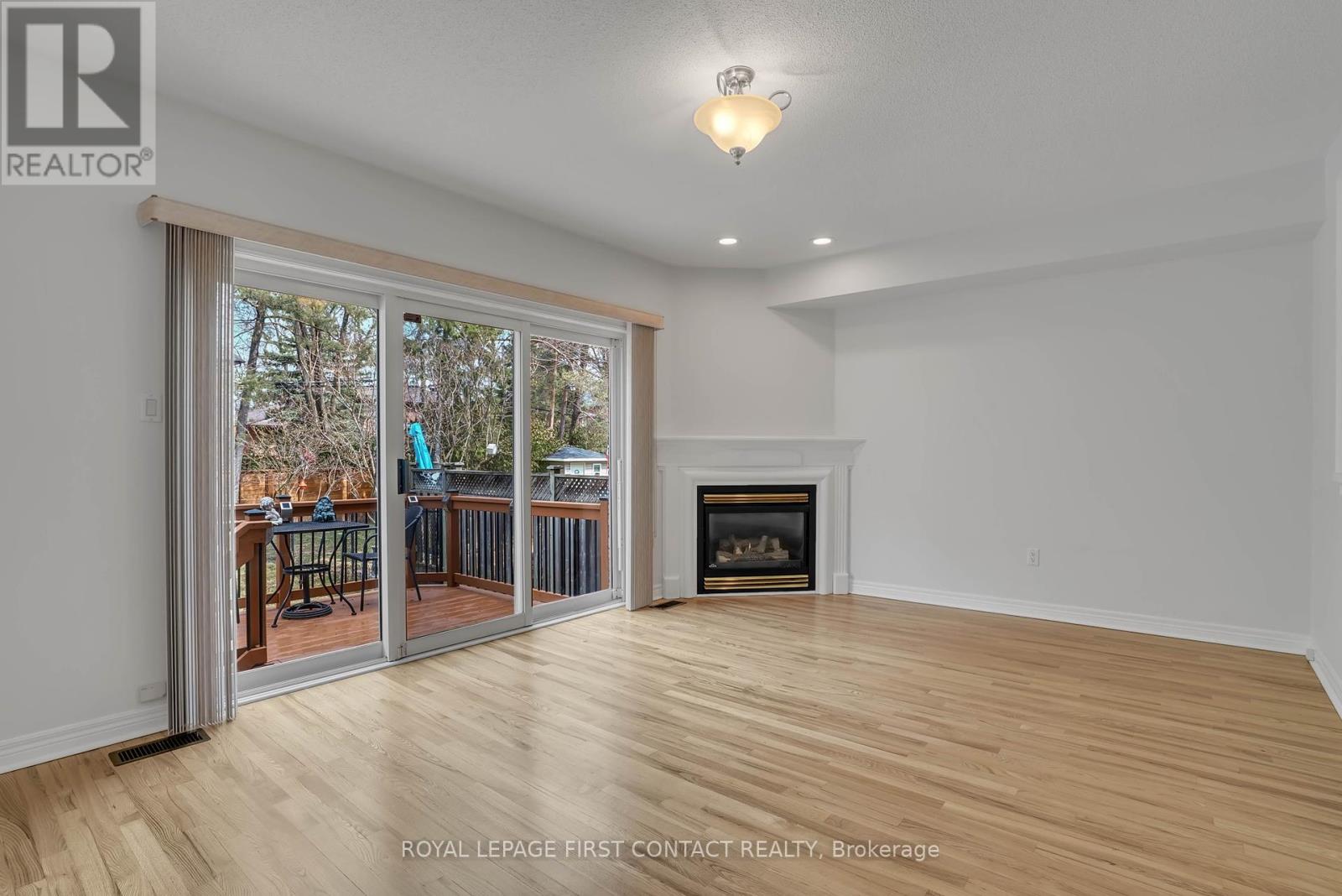 101a Benson Avenue, Richmond Hill, Ontario  L4C 4E5 - Photo 10 - N12105972