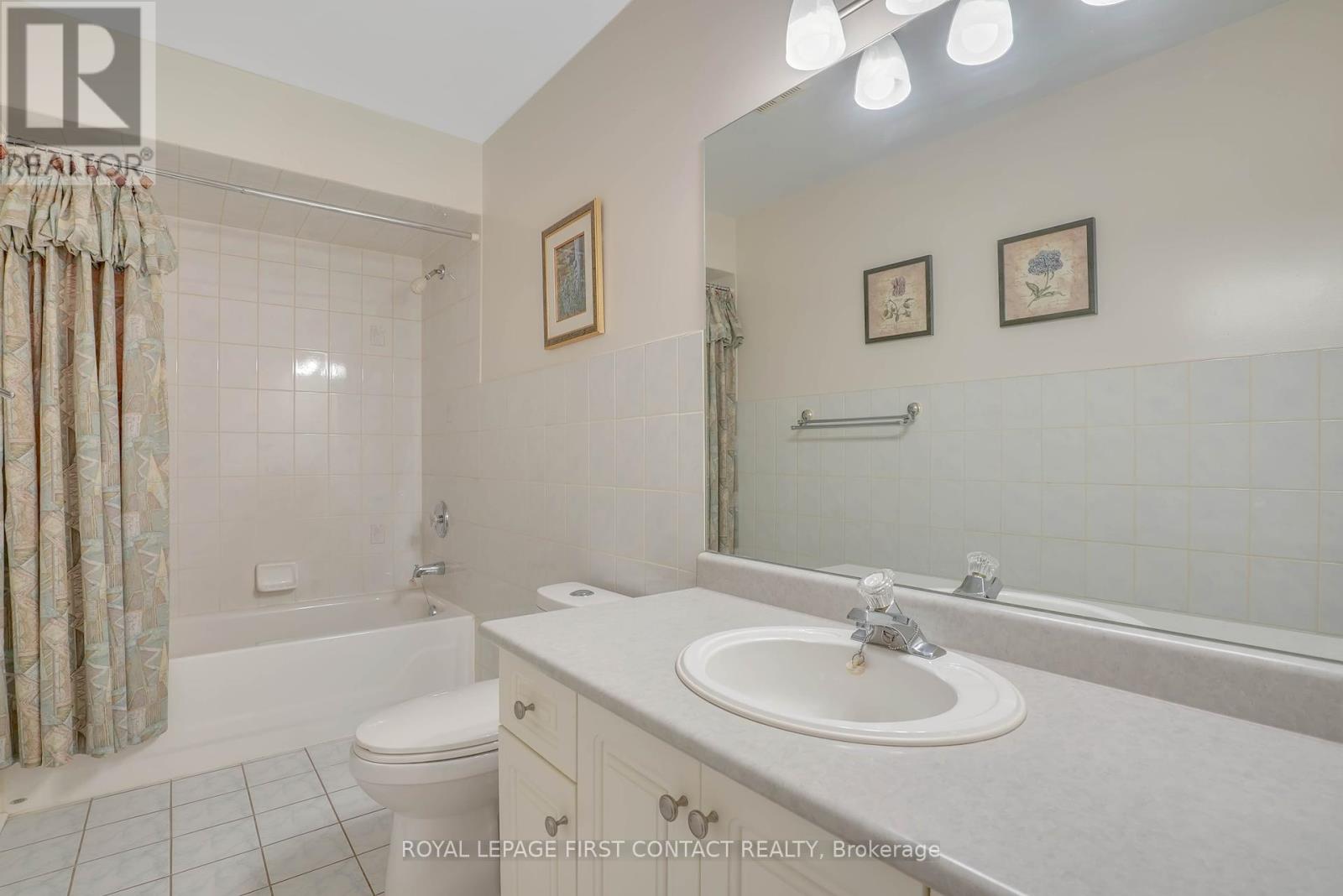 101a Benson Avenue, Richmond Hill, Ontario  L4C 4E5 - Photo 26 - N12105972