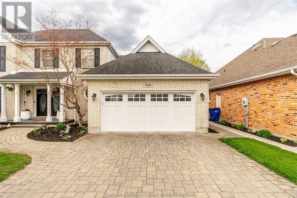 Property at 109 London DRIVE image 3