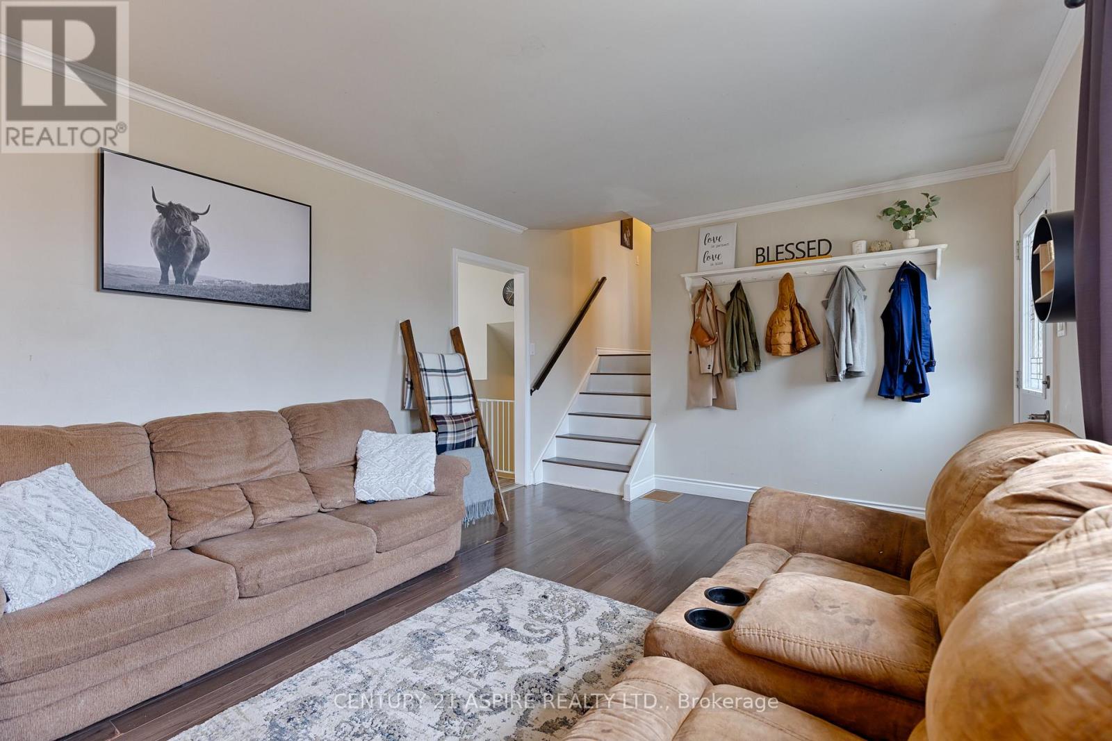 Property at 83 HEMLOCK STREET image 3