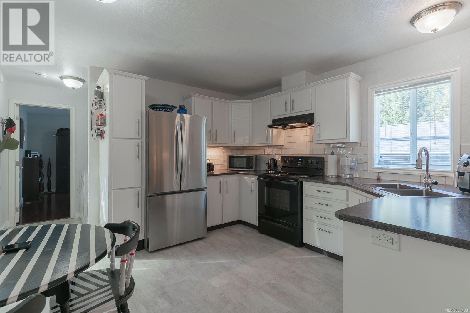 Property at 7 525 Jim Cram Dr image 5