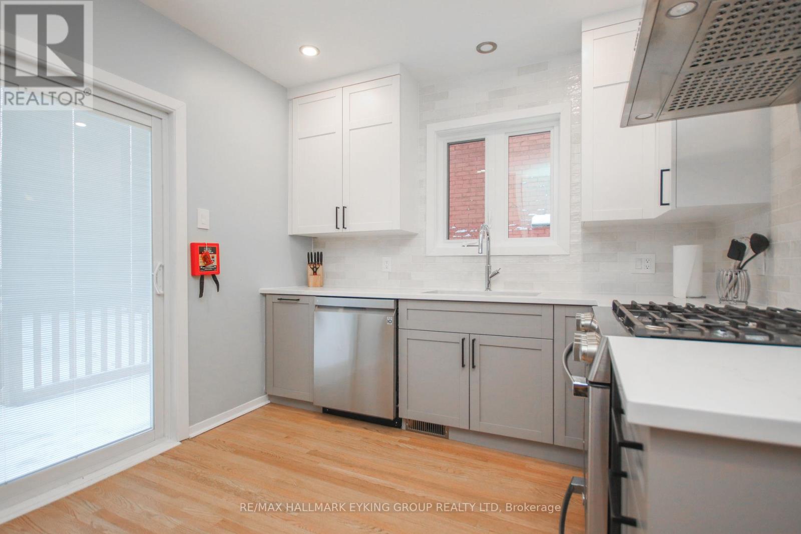 239 York Street, Ottawa, Ontario  K1N 5T9 - Photo 19 - X12106268