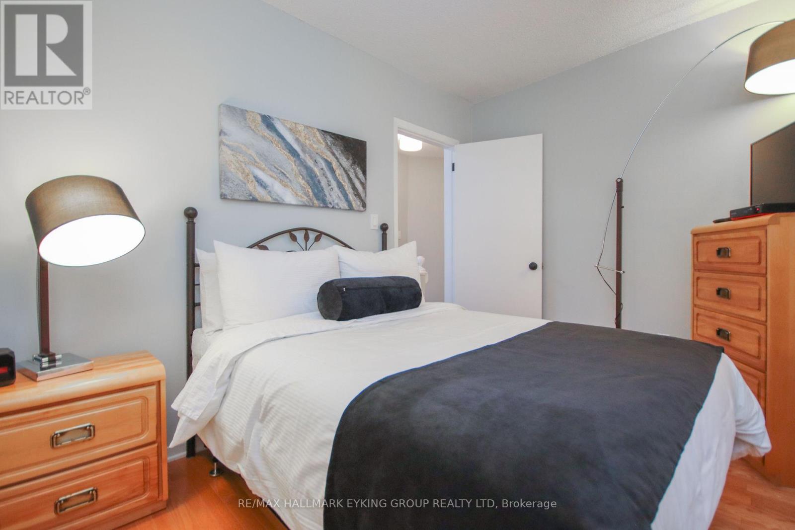 239 York Street, Ottawa, Ontario  K1N 5T9 - Photo 37 - X12106268
