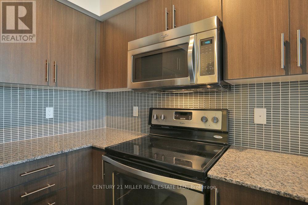 404 - 65 Speers Road, Oakville, Ontario  L6K 3V5 - Photo 13 - W12106294