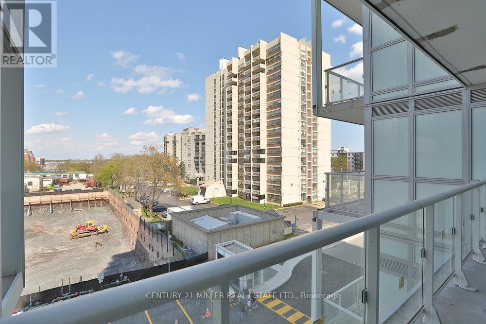 404 - 65 Speers Road, Oakville, Ontario  L6K 3V5 - Photo 7 - W12106294