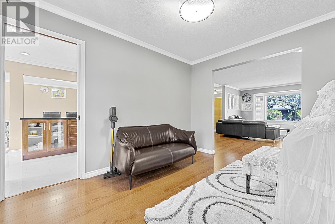 10780 Canso Crescent, Richmond, British Columbia  V7E 5B9 - Photo 7 - R2992887