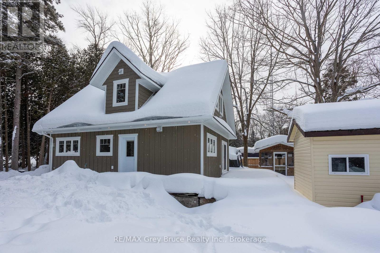 Property at 457 HURON RD ROAD image 5
