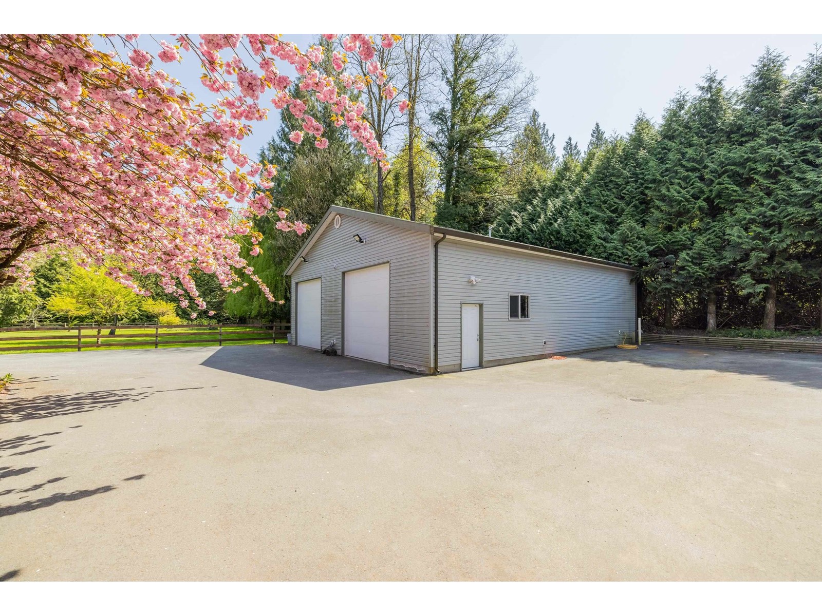 32560 Downes Road, Abbotsford, British Columbia  V4X 1X3 - Photo 36 - R2991919
