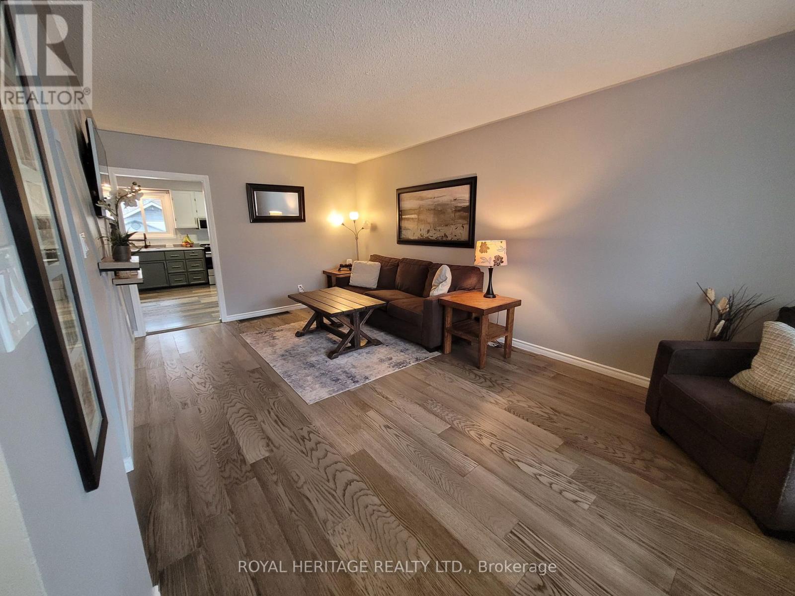Property at 681 ATHOL STREET E image 5