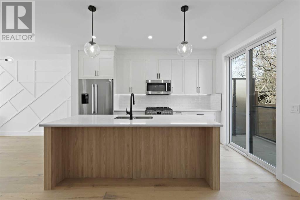 Property at 2520 16 Street SW image 5