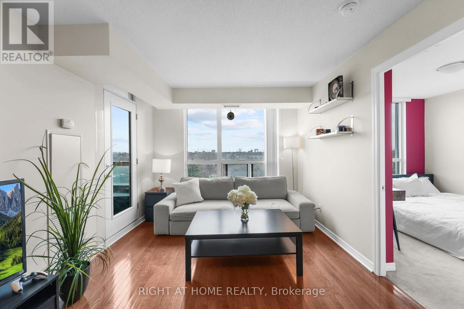 712 - 503 Beecroft Road, Toronto (Willowdale West), Ontario  M2N 0A2 - Photo 10 - C12106360