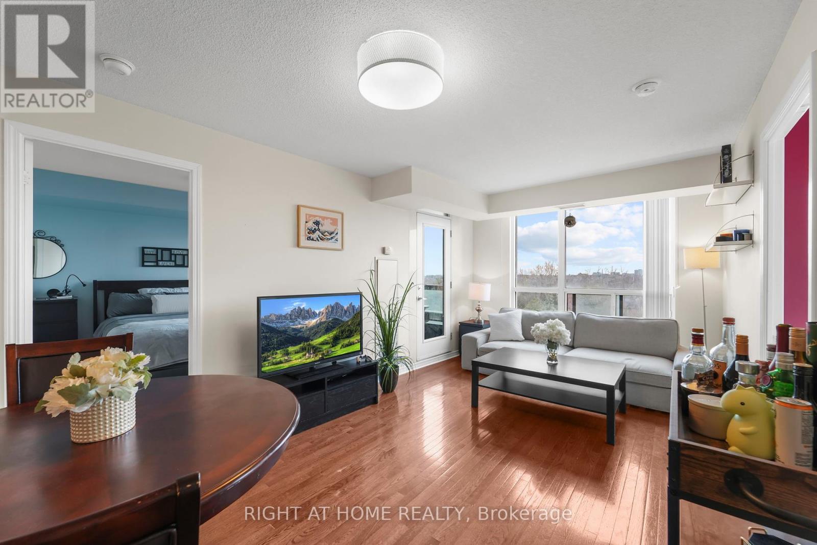 712 - 503 Beecroft Road, Toronto (Willowdale West), Ontario  M2N 0A2 - Photo 9 - C12106360