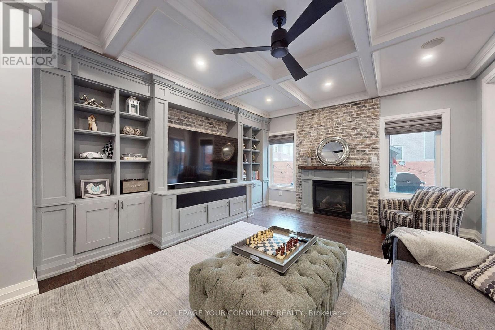 Property at 150 CREEKLAND AVENUE image 4