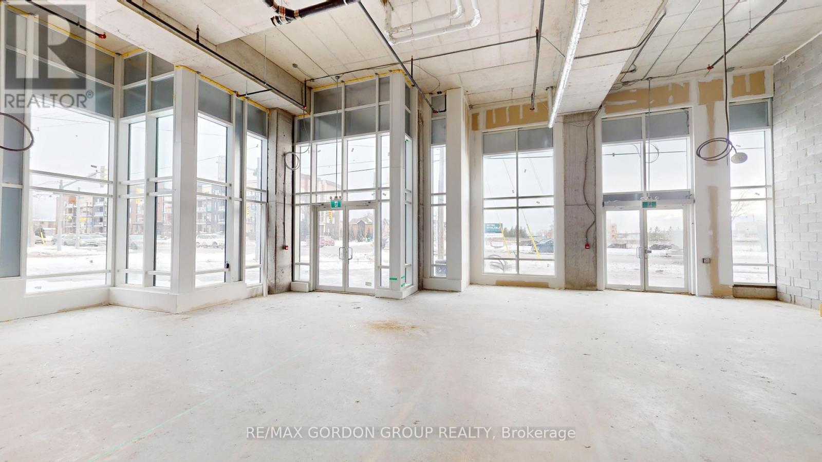 20&21 - 681 Yonge Street, Barrie (Painswick South), Ontario  L9J 0K1 - Photo 8 - S12106373