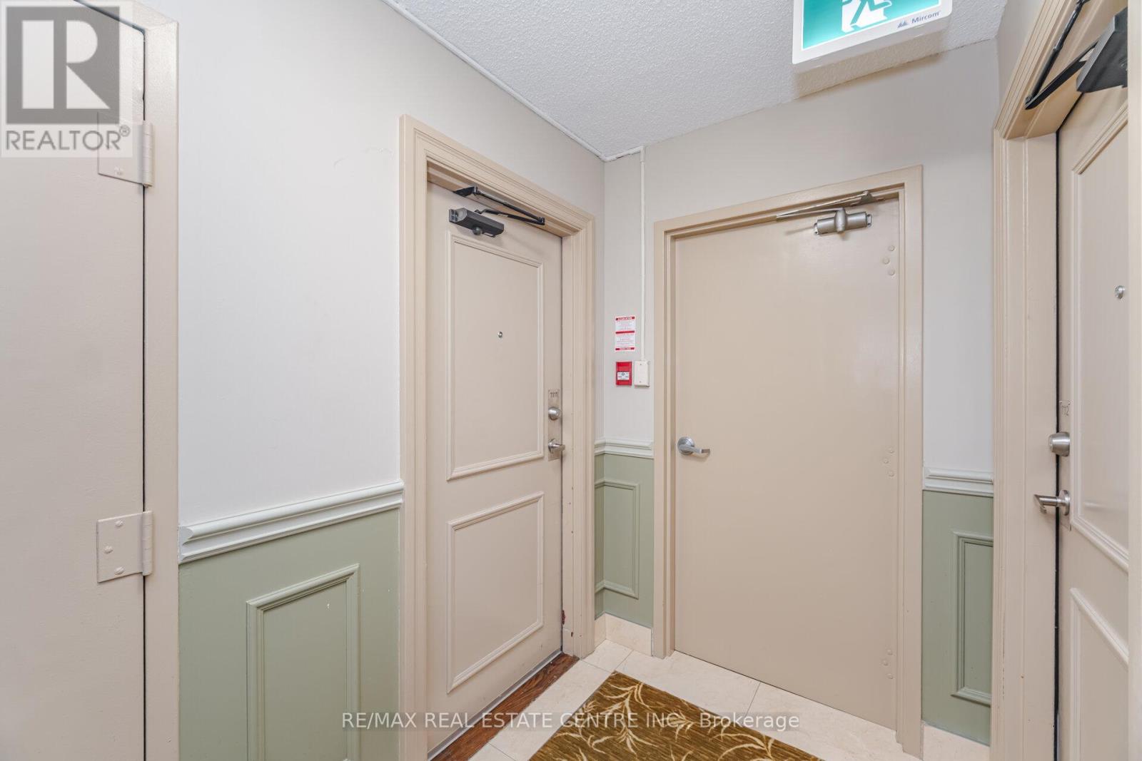 Property at 1111 - 1615 BLOOR STREET image 3