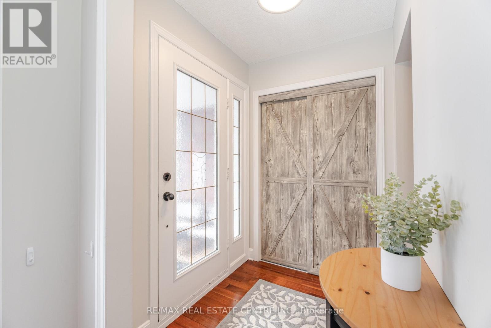 Property at 55 MALLARD CRESCENT image 3