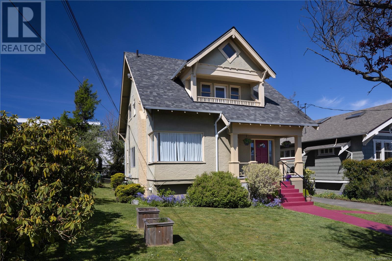 Property at 16 Howe St image 1