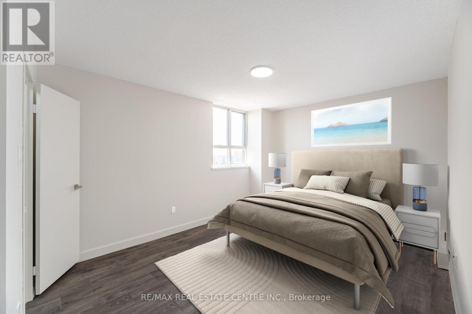 1111 - 1615 Bloor Street, Mississauga (Applewood), Ontario  L4X 1S2 - Photo 11 - W12106341