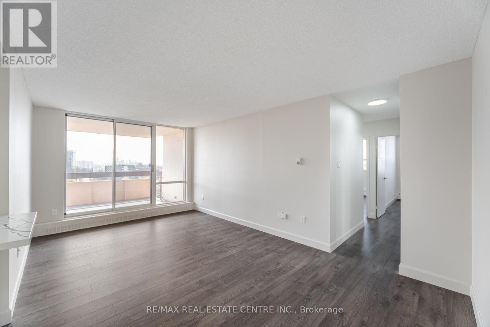 Property at 1111 - 1615 BLOOR STREET image 5