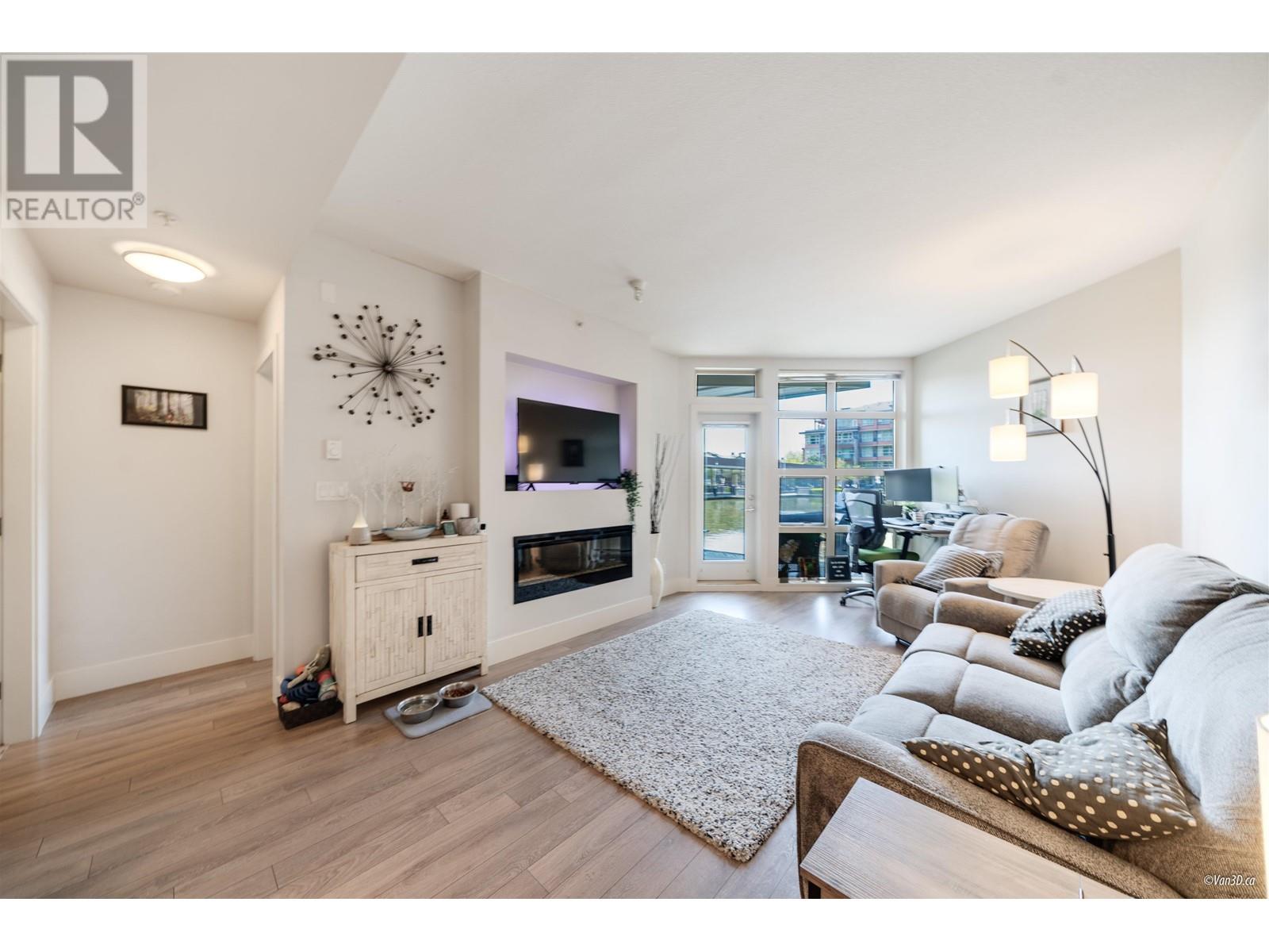 111 3606 Aldercrest Drive, North Vancouver, British Columbia  V7G 0A3 - Photo 9 - R2994179