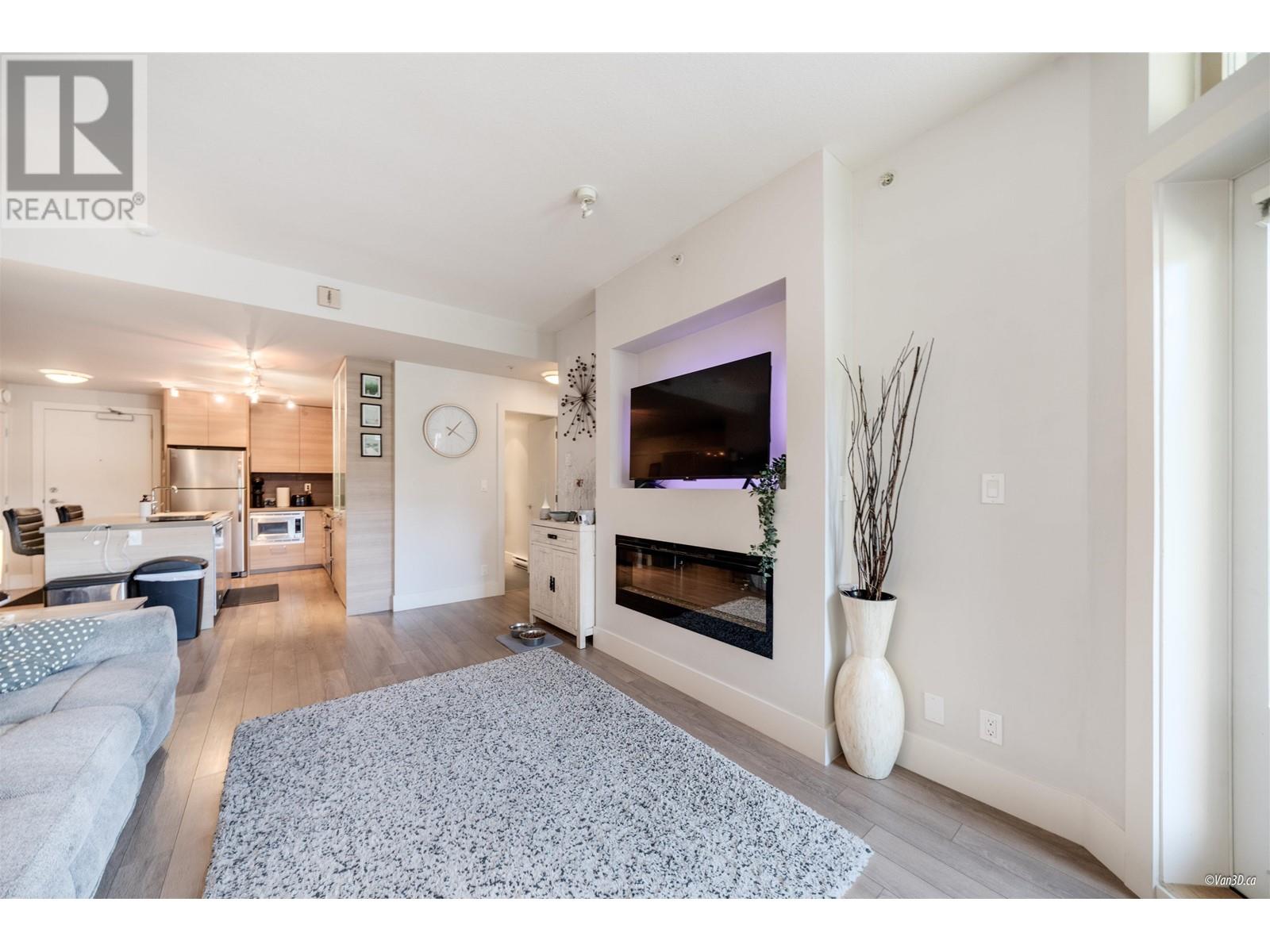 111 3606 Aldercrest Drive, North Vancouver, British Columbia  V7G 0A3 - Photo 12 - R2994179