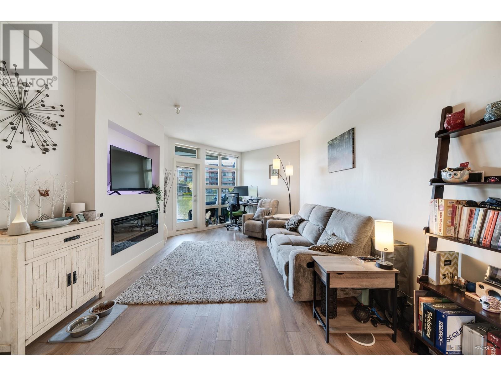 111 3606 Aldercrest Drive, North Vancouver, British Columbia  V7G 0A3 - Photo 8 - R2994179