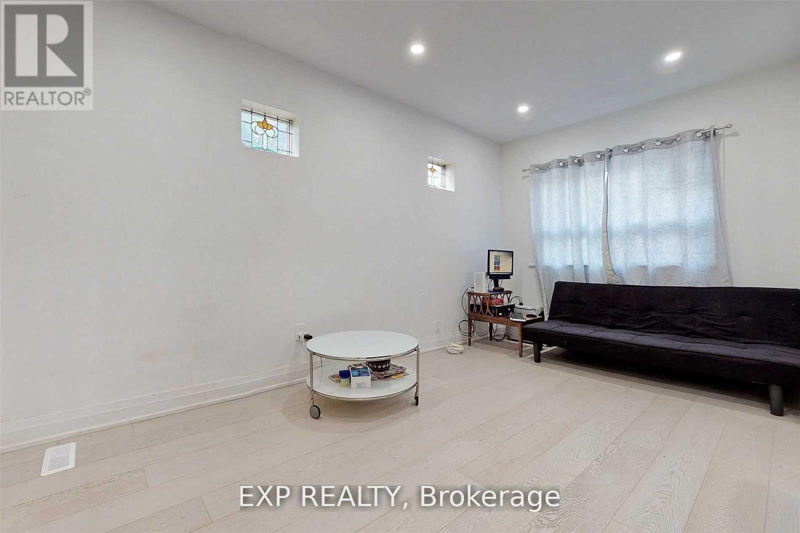 Property at 146 COLERIDGE AVENUE image 3