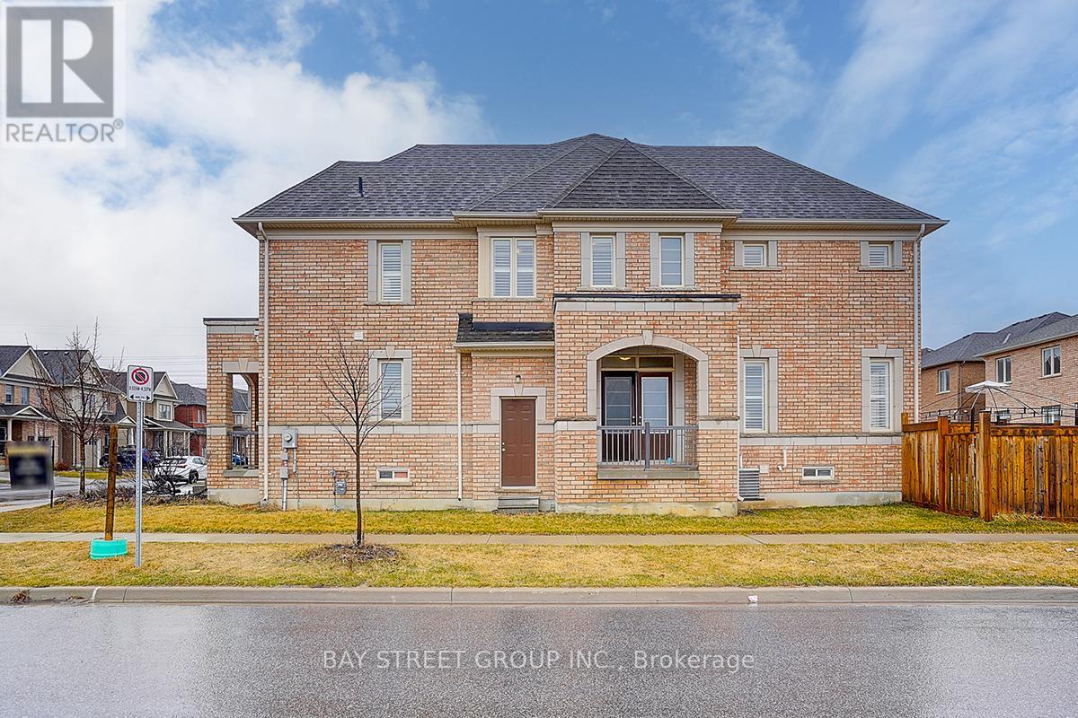 Property at 2545 CRAFTSMAN DRIVE image 3