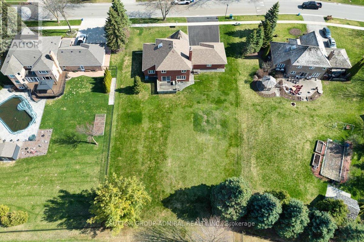 Property at 106 SHEARDOWN DRIVE image 4