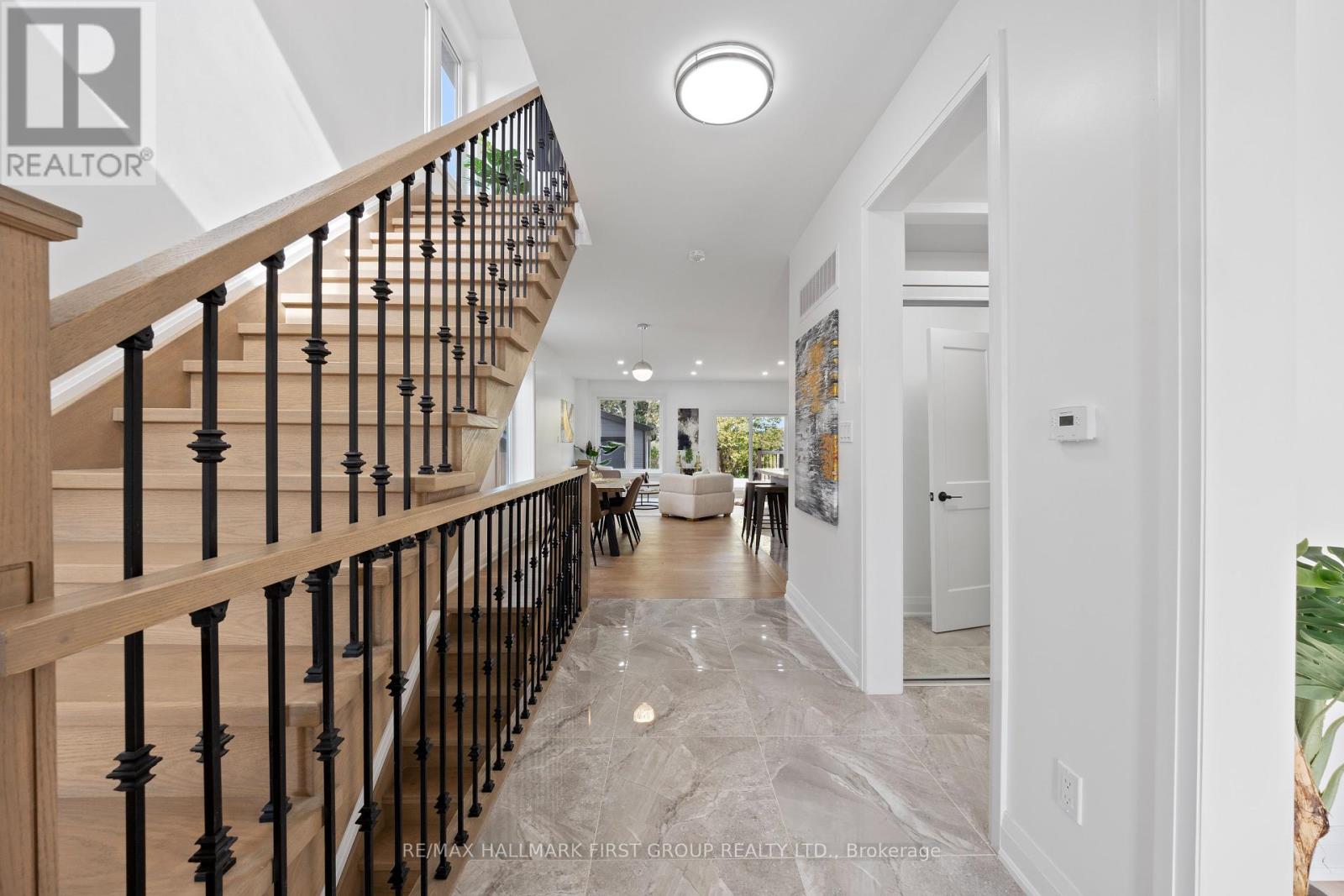 Property at 27 BROWNVILLE AVENUE image 3