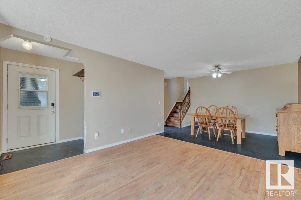 Property at 266 PORTER AV image 1