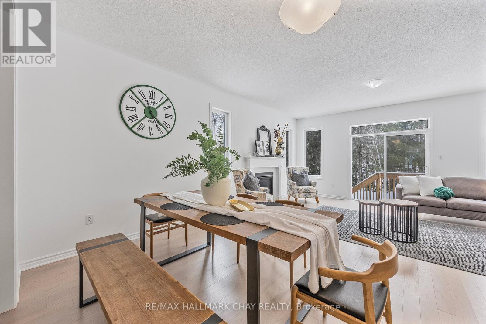 12 Dyer Crescent, Bracebridge, Ontario  P1L 0N4 - Photo 10 - X12076552