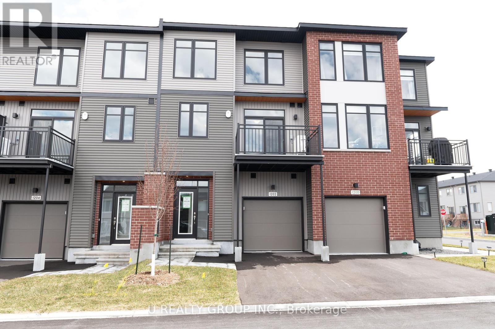 Property at 1202 FLYCATCHER PRIVATE image 1