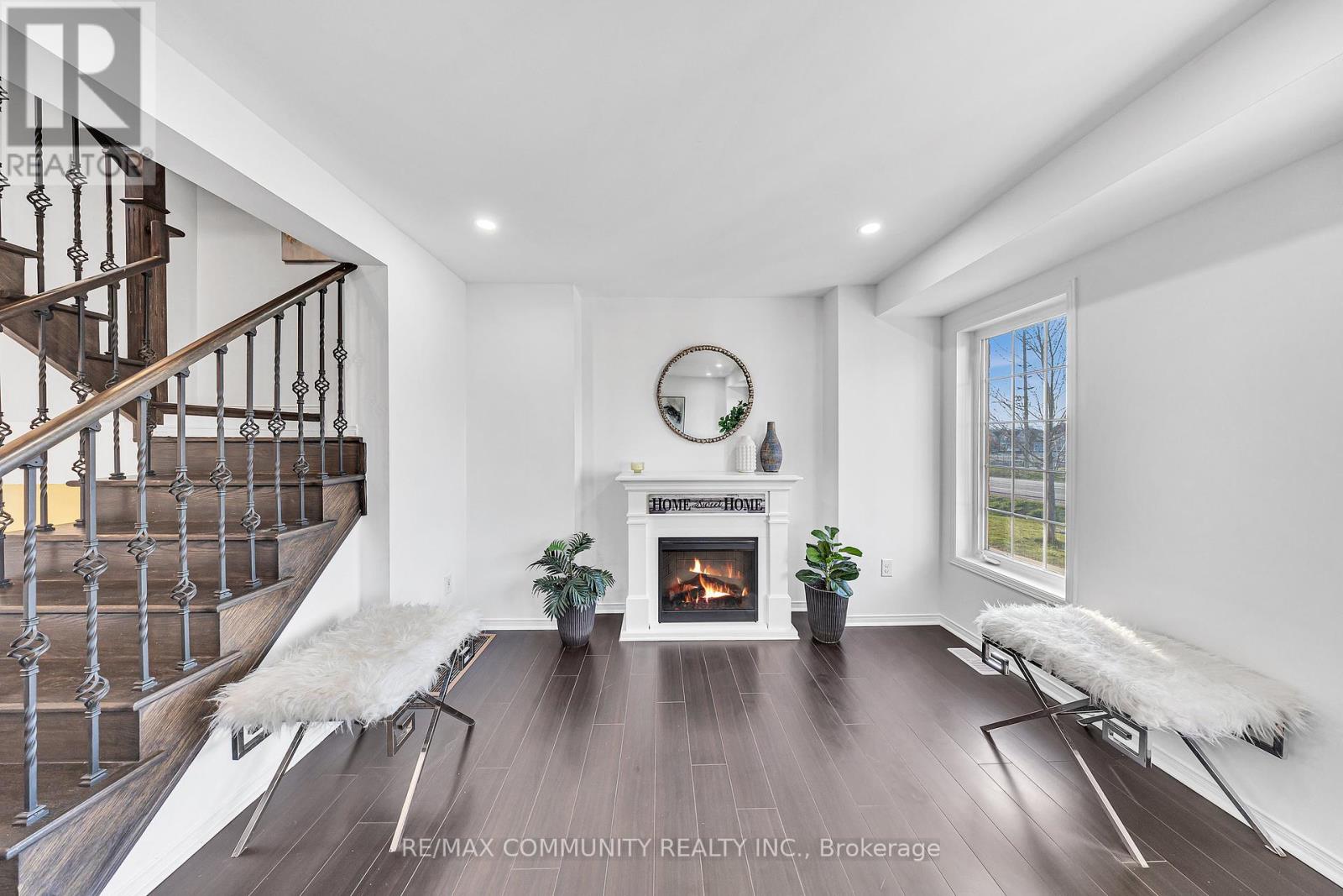 473 Rossland Road E, Ajax, Ontario  L1Z 0K8 - Photo 11 - E12106403
