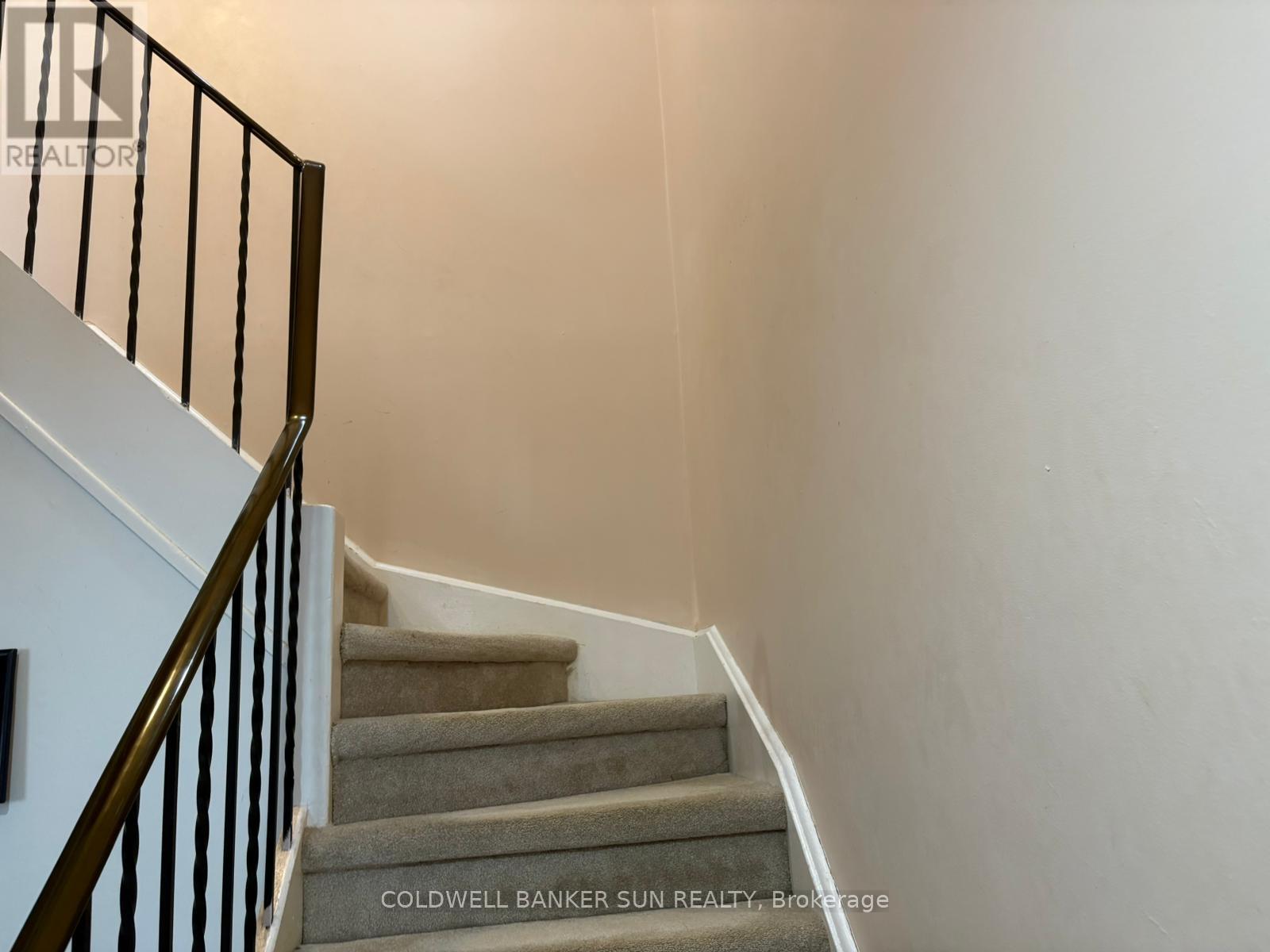 Property at 10 - 4020 BRANDON GATE DRIVE image 4