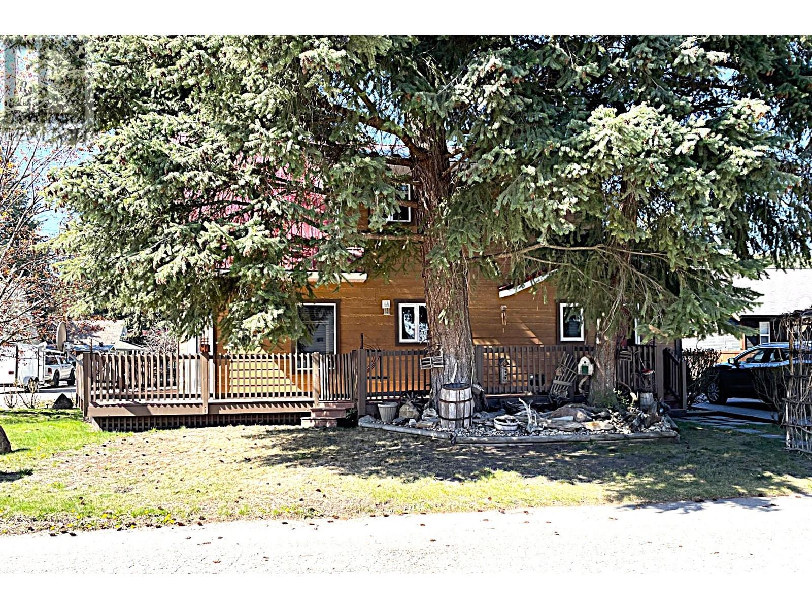 Property at 239 Falcon Avenue image 4