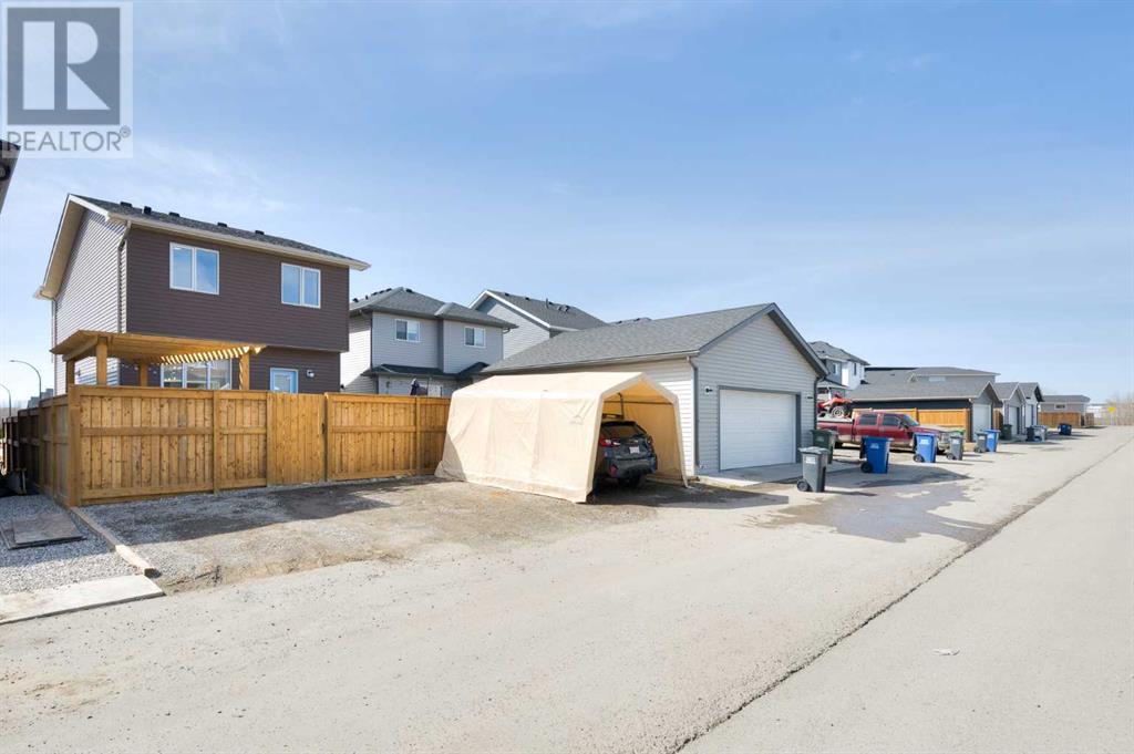 92 Willow Street, Cochrane, Alberta  T4C 2S8 - Photo 42 - A2211055