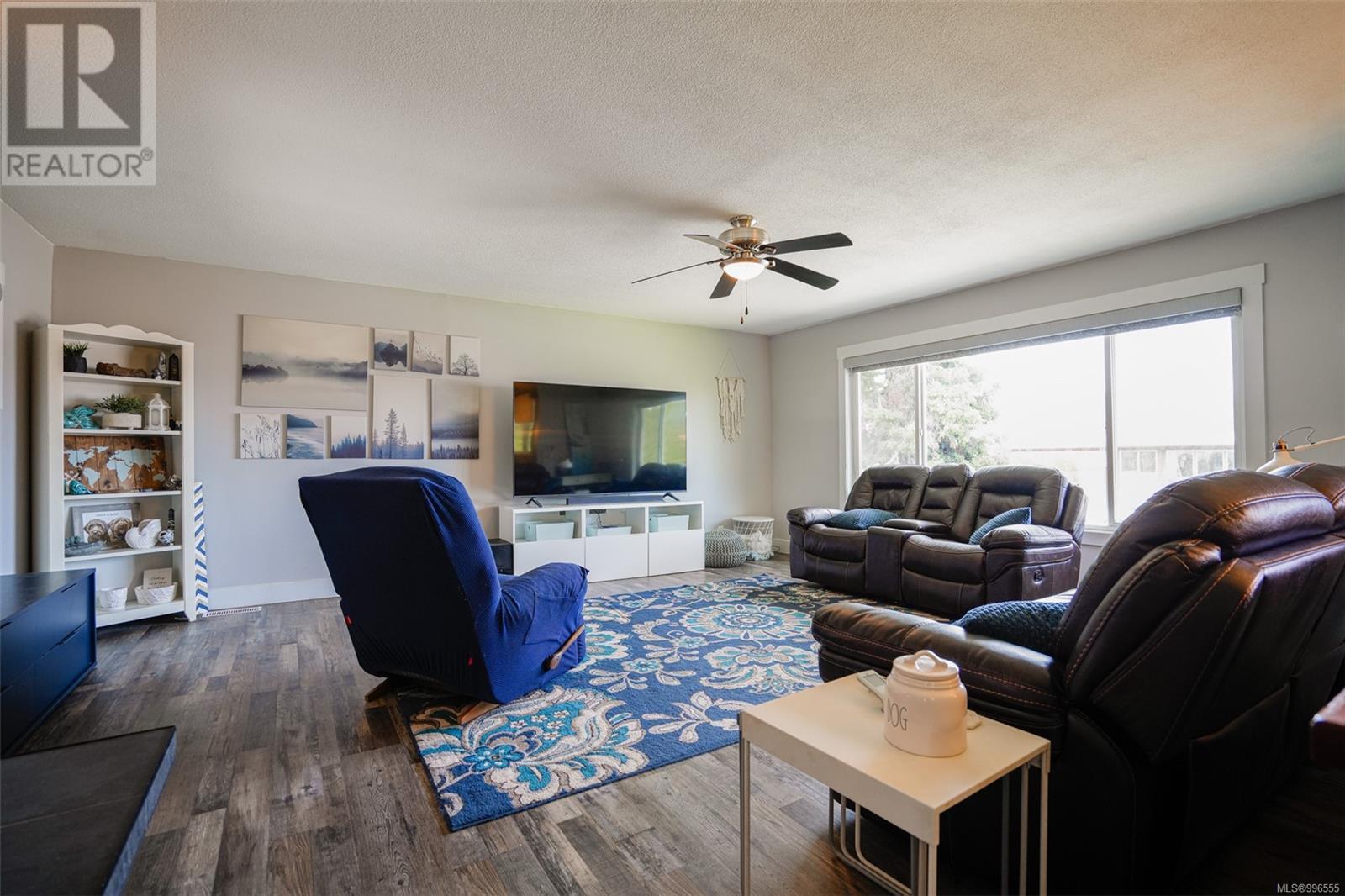 Property at 2747 14th Ave image 3