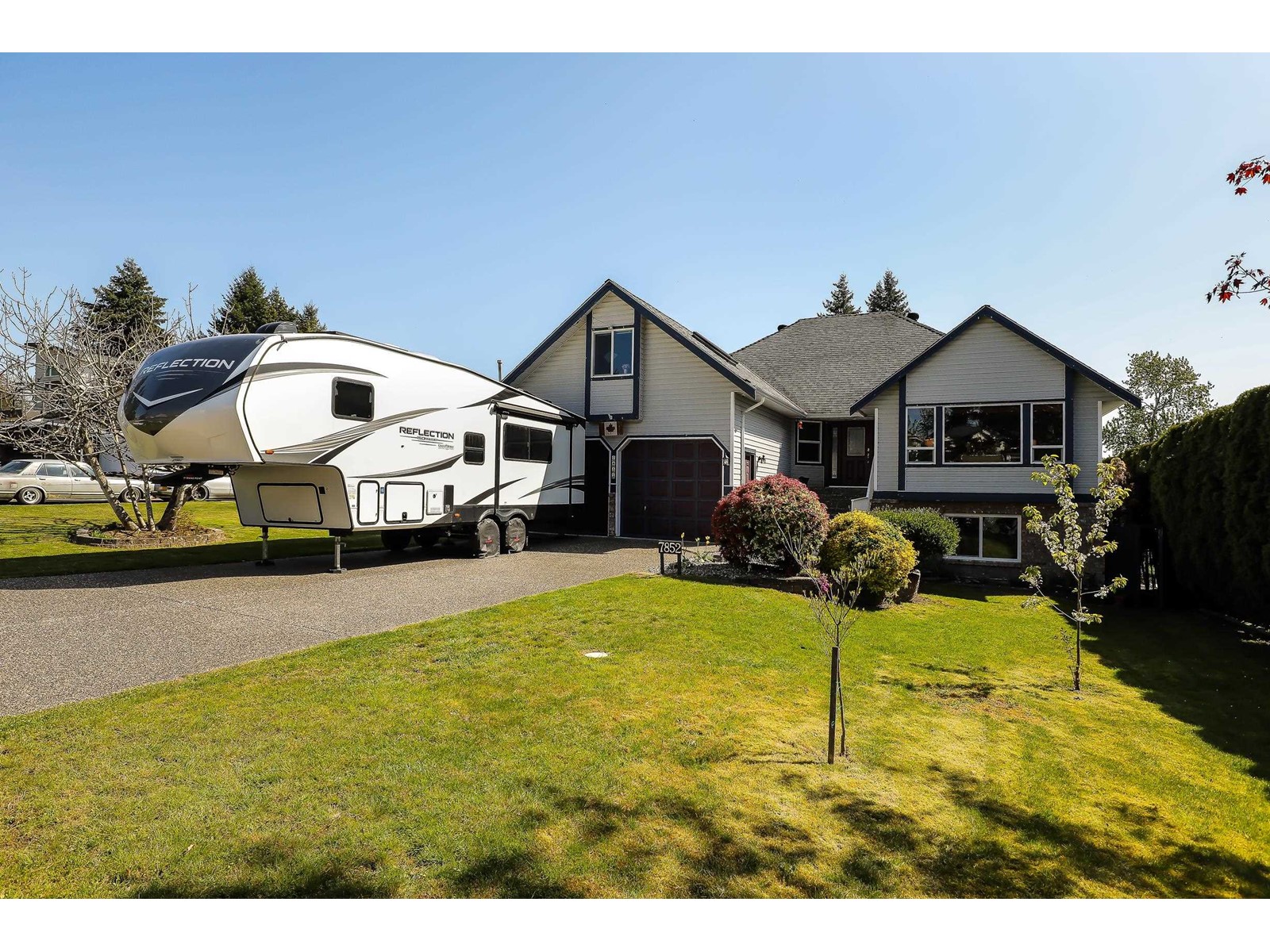 7852 167a Street, Surrey, British Columbia  V4N 0L9 - Photo 2 - R2994459
